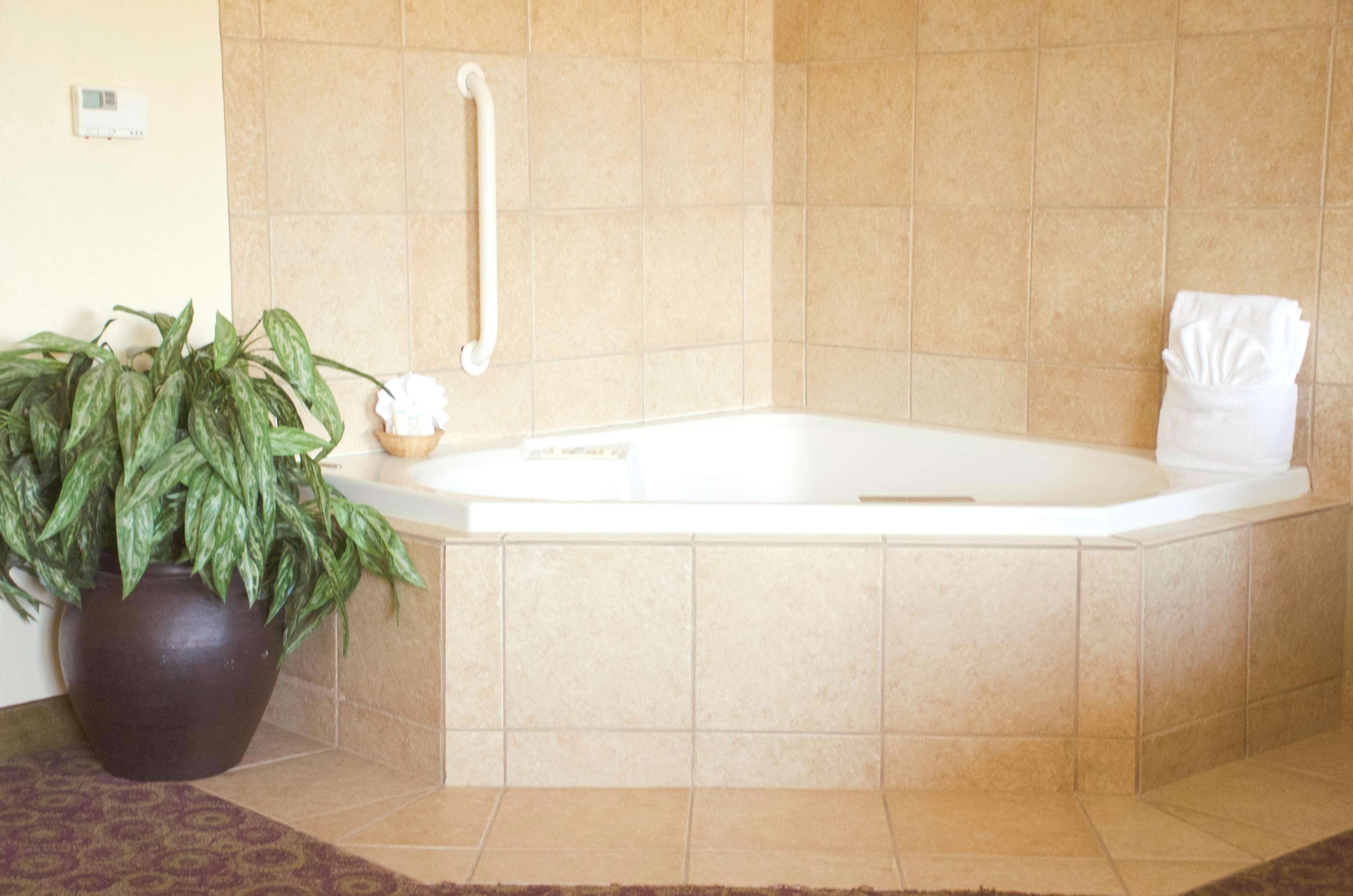 Hampton Inn & Suites Колледж-Стейшн Экстерьер фото
